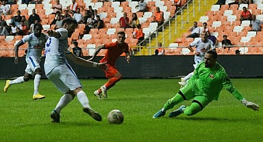 Çaykur Rizespor sezonun ilk yenilgisini tattı