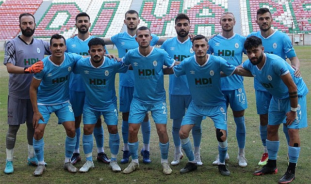 Pazarspor geriye düştüğü maçta 1 puanı kazandı