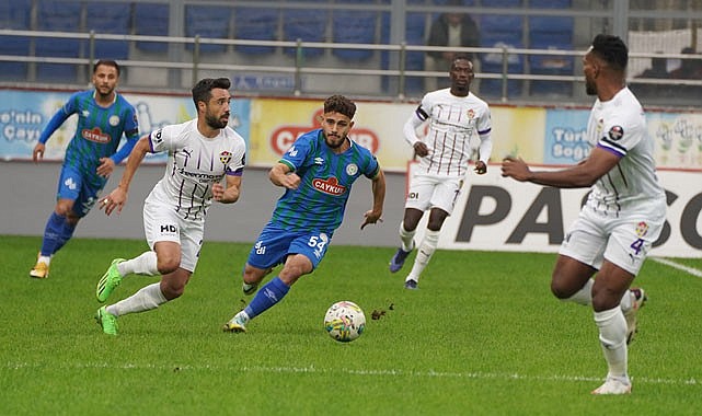 Rizespor sahasında liderle berabere kaldı