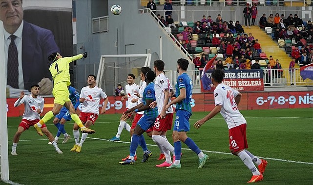 Çaykur Rizespor devreye kayıpla girdi