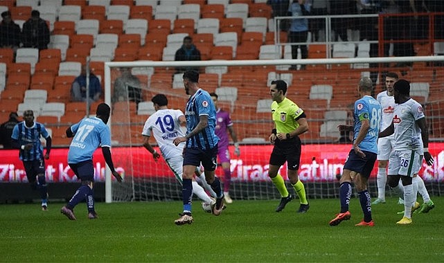 Çaykur Rizespor Kupa'da son 16'ya yükseldi