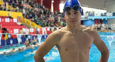 Rizesporlu Yüzücü Altın Madalya kazandı