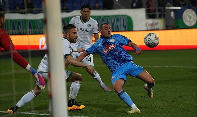 Rizespor 3 golle 3 puanı aldı