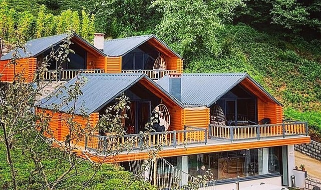 Çamlıhemşin'deki konaklama tesisleri kapılarını depremzedelere açtı