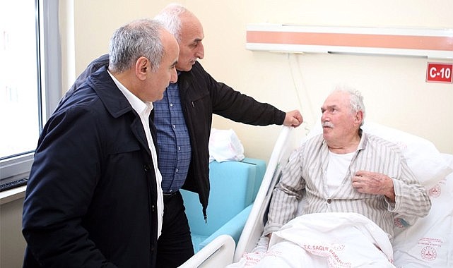 Mertoğlu: Rize'ye 21 yılda 20 yeni sağlık tesisi yapıldı