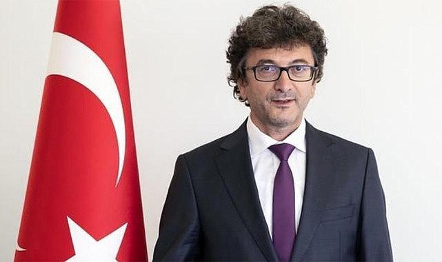 Pazarlı siyasetçi Prof. Dr. Yüksel Taşkın İzmir'den milletvekili seçildi