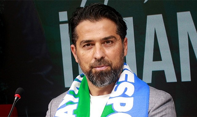 İlhan Palut Çaykur Rizespor'a imza attı