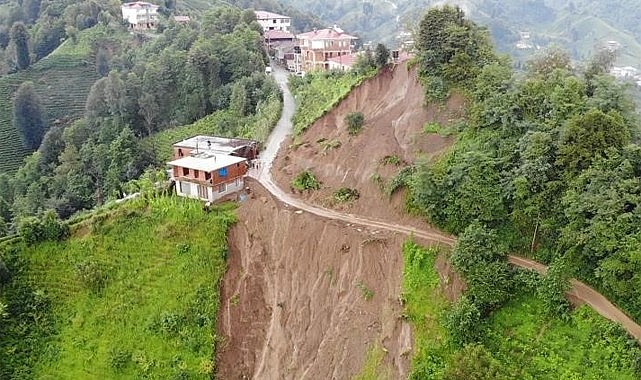 Çayeli'nde şiddetli yağışların yol açtığı hasar belli oldu