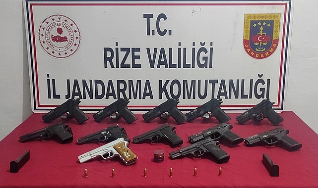 Ardeşen'de silah kaçakçıları suç üstü yakalandı