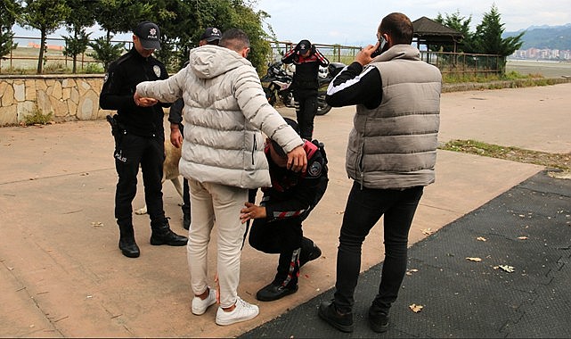 Rize Polisinden sahilde huzur ve güven denetimi