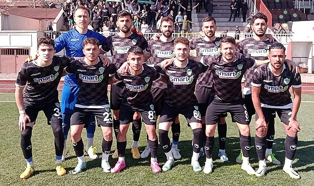 Çayelispor en yakın rakibinden yara aldı