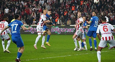 Çaykur Rizespor'da irtifa kaybı devam ediyor