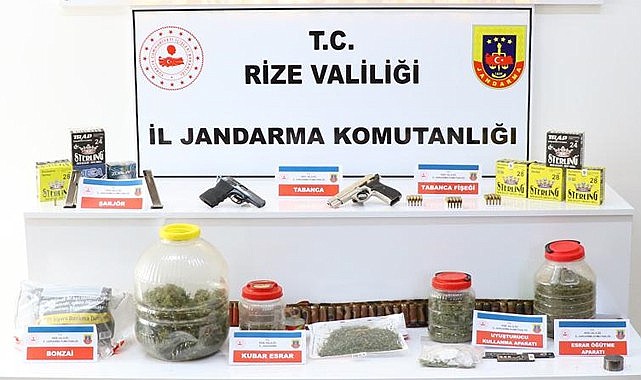 Rize'de silah ve uyuşturucu kaçakçısı 3 kişi yakalandı
