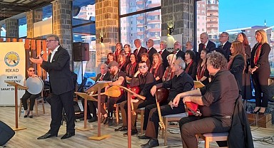 Ankara'dan Rize'ye türkü seferi