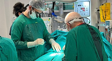 Rize'de Kalp hastası ikiz bebekler İstanbul'dan gelen özel ekip ile sağlıklarına kavuştu