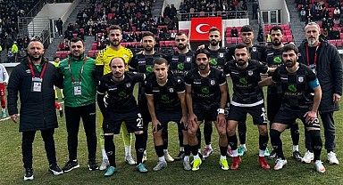 Veliköyspor lidere direnemedi