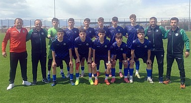Rize Belediyespor U16 Türkiye Şampiyonasına veda etti