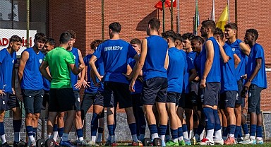Çaykur Rizespor U19 Alanya'dan 1 puanla döndü