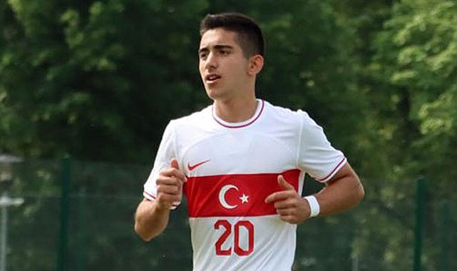 Rizespor'un Genç Yeteneği Emir Bora Çoban Milli Takıma çağrıldı