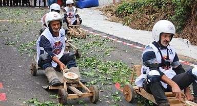 Tahta arabaların rallisi Formulaz 15. kez düzenlendi