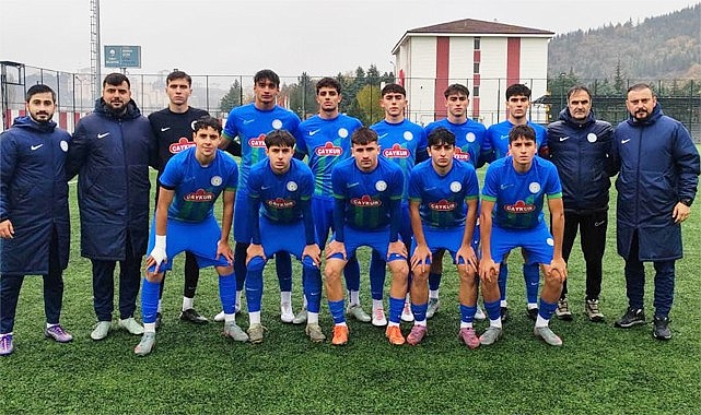 Namağlup Lider Çaykur Rizespor U17'den seriye devam