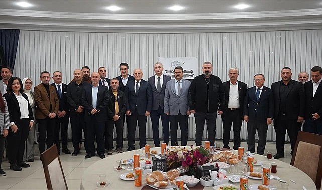 Rize'nin Duayen Gazetecilerinden Yavuzer Tarlan için anma töreni