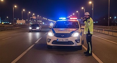 Ehliyet ve Trafik Cezalarında Yeni Dönem! 5-6 Ocak TBMM Gündemi: Kimlere Af Geliyor, Cezalar Ne Kadar Oldu?