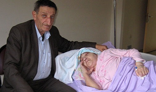 Burun Şampiyonu Mehmet Özyürek eşini kaybetti
