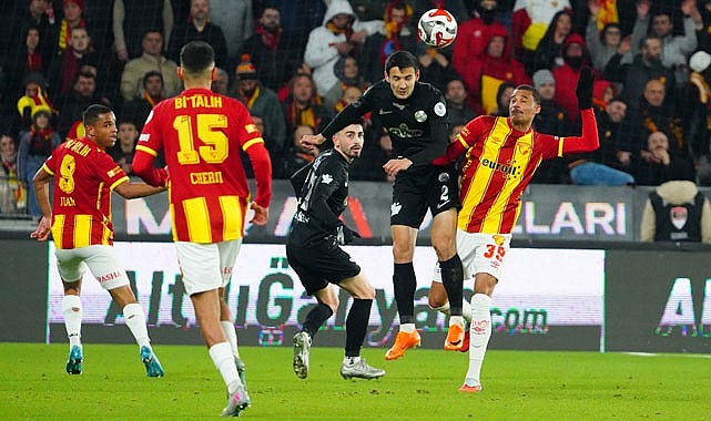 Rizespor penaltıyla umutlandı ama yetmedi: 3-1