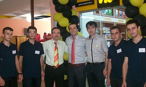 NT, Özel Şahika Kolejine Okul Mağazası açtı