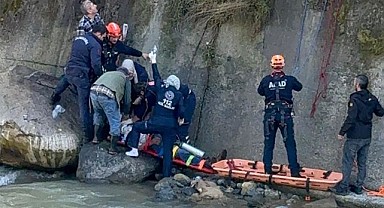 Rize'de dereye düşen yaşlı adam hayatını kaybetti