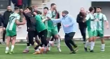 Fındıklı 1974 - Ardeşenspor maçında kavga çıktı