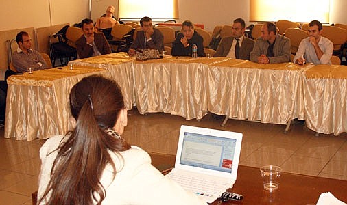 Sağlıkçılara çalışan hakları ve güvenliği eğitimi