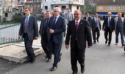 Vali Çakır Rize'deki yatırımları yerinde inceledi