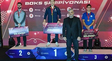 Rizeli Milli Boksör Alper Yılmaz Türkiye 3.'sü oldu