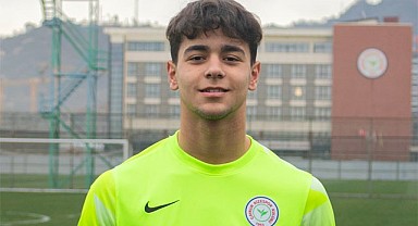 Rizespor'un genç eldiveni Yiğit Yetimoğlu U15 Milli Takımı'nda