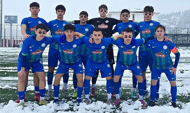 Çaykur Rizespor U16 Tokat'ta kar engelini 4 golle aştı