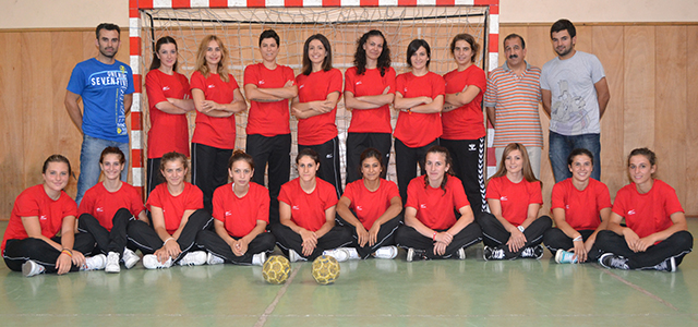 Ardeşen GSK Bayan Hentbol Takımı kampa girdi