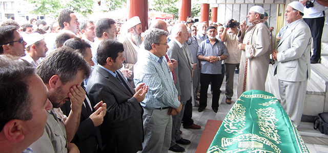 Serdar Aktaş son yolculuğuna uğurlandı