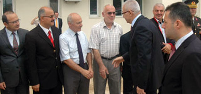 Rize Valisi Nurullah Çakır yeni görevine başladı