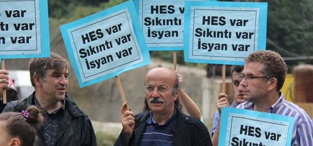 Bekaroğlu: "Bölünürseniz para için kuduranlar kazanır"