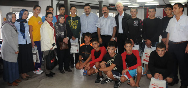 Karal'dan Kano Şampiyonlarına teşekkür