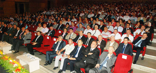 Rize'de 1. Eğitim Şurası başladı