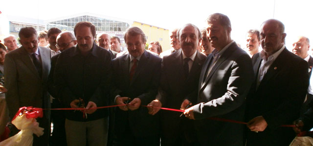 Sütlüoğlu Erzurum'da