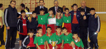 İyidere Merkez İlköğretim Okulu Rize birincisi oldu