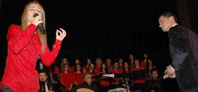 Rize'de Gençlik Korosu Konseri