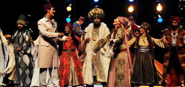 İstanbul Efendisi Rize'ye geliyor