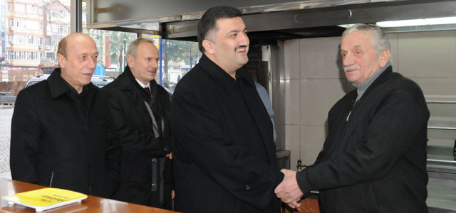 Karal sabah sohbetlerine devam ediyor