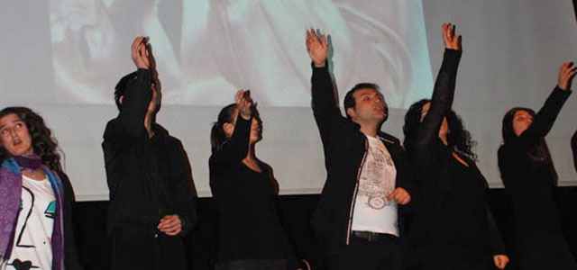 2013'e Su Damlası Dinletisi ile Merhaba dediler