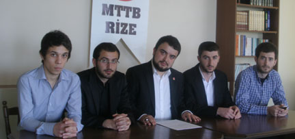 Bütün dünyanın gözü önünde katliam